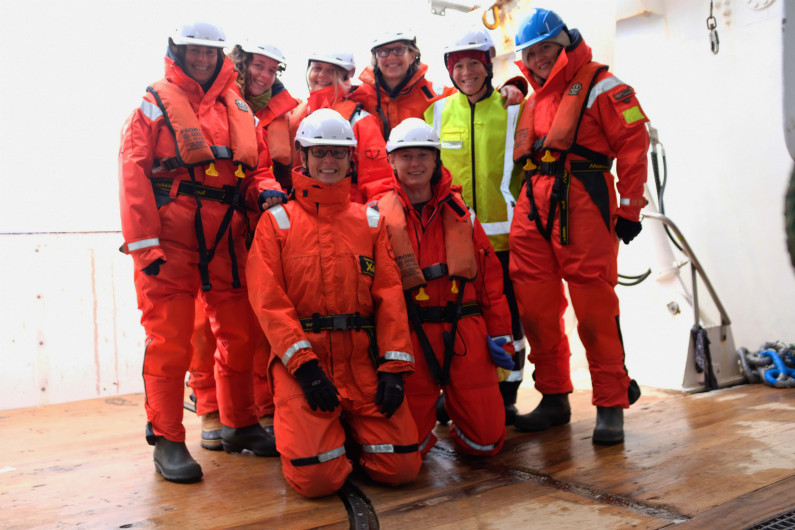 AWIS photo Antarctic women 2018 Arne Pallentin photo